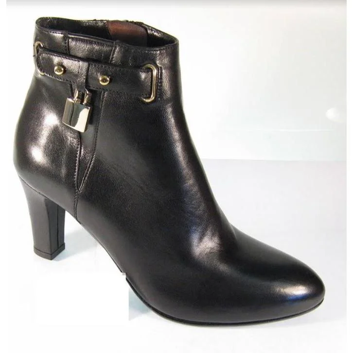 Boots positive vibe-Mauri Ladies Black Genuine Leather Silver Lock Dress Boots