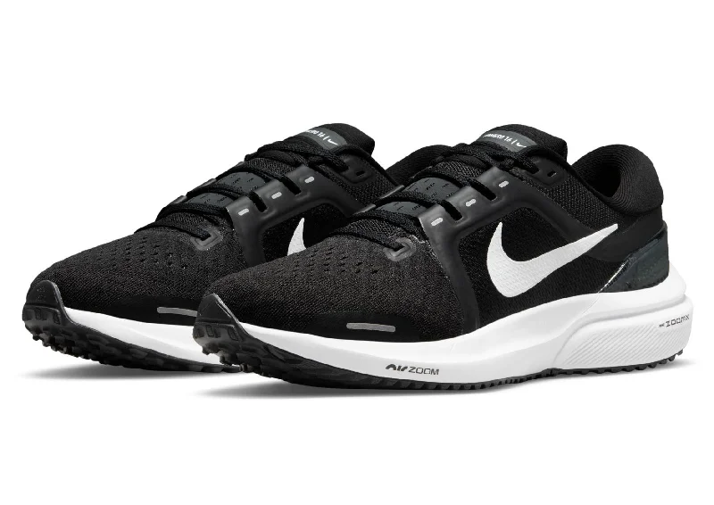 Nike Women's Air Zoom Vomero 16