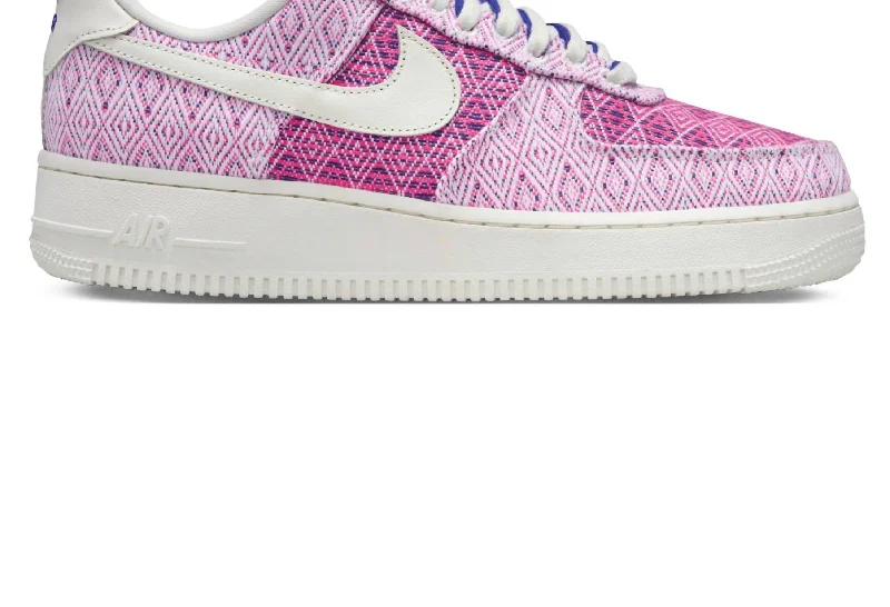 Athletic Shoes inclusive sizing-Peace Mules & Clogs-Comfortable athletic shoes for cycling enthusiasts-Women's Air Force 1 '07 Woven Sneaker In Pink