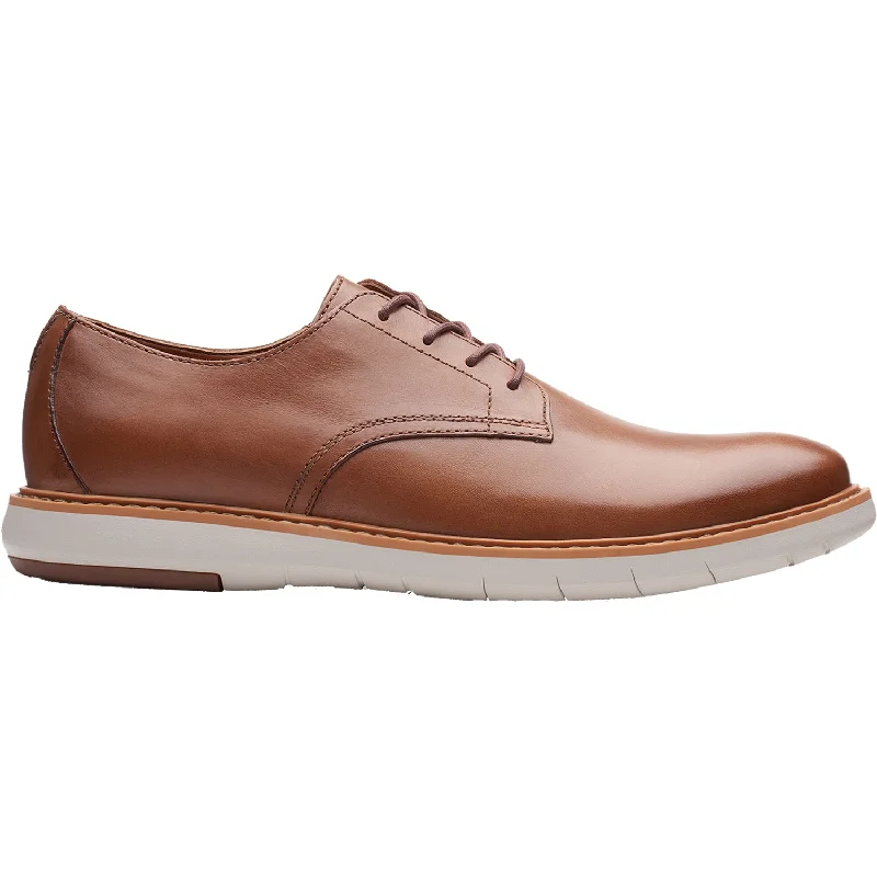 Casual Shoes with easy break in-Comfortable-casual-shoes-for-casual-activities-Men's Clarks Draper Lace Tan Leather